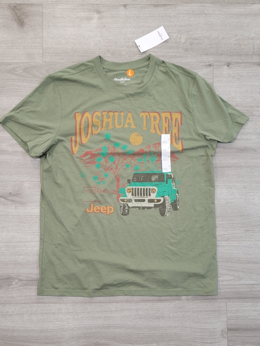 Goodfellow & Co Olive Green Joshua Tree Graphic Tee with Turquoise Jeep